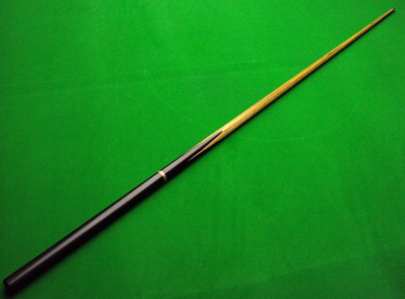 8UESB545.jpg